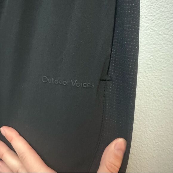 Outdoor Voices Black Athletic Jogger Pants Size Medium Drawstring Gym Workout - Picture 5 of 16